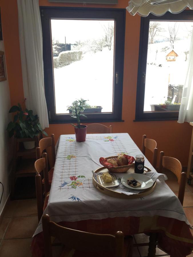 B&B Cerne Polhov Gradec Dış mekan fotoğraf